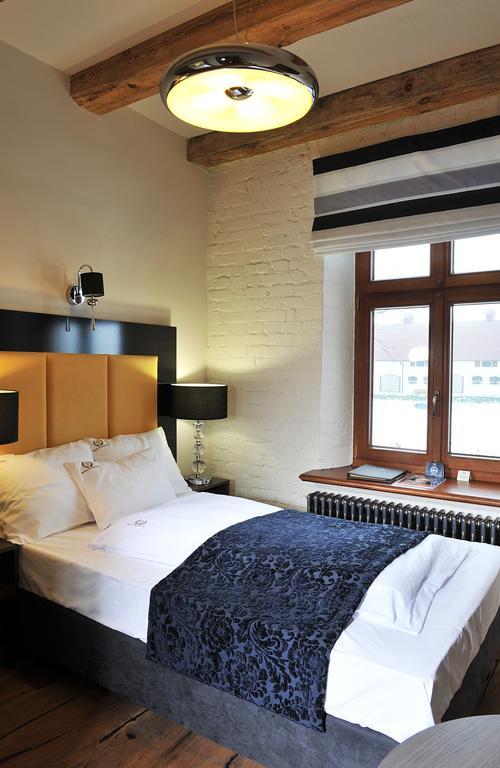 Cały Pałac Pacółtowo na wyłączność Habitación foto