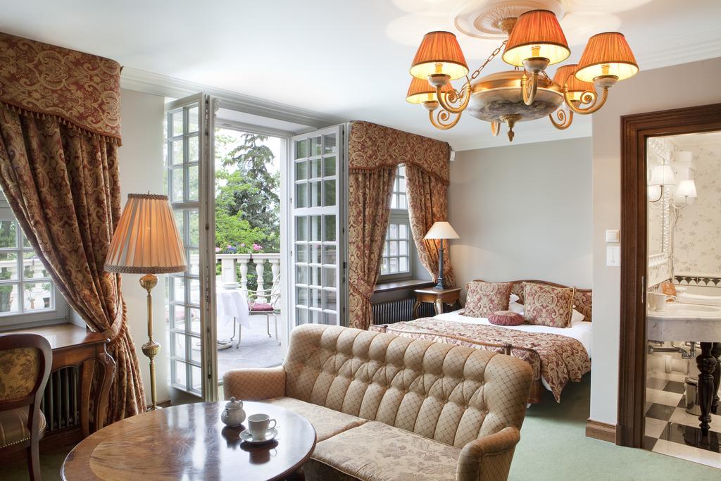 Cały Pałac Pacółtowo na wyłączność Habitación foto