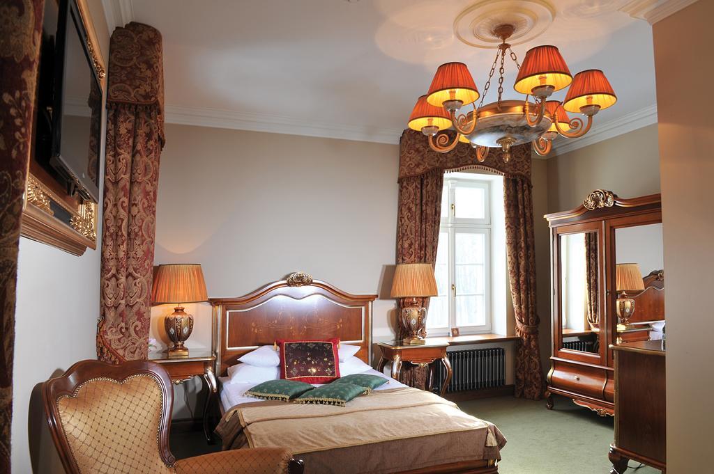 Cały Pałac Pacółtowo na wyłączność Habitación foto
